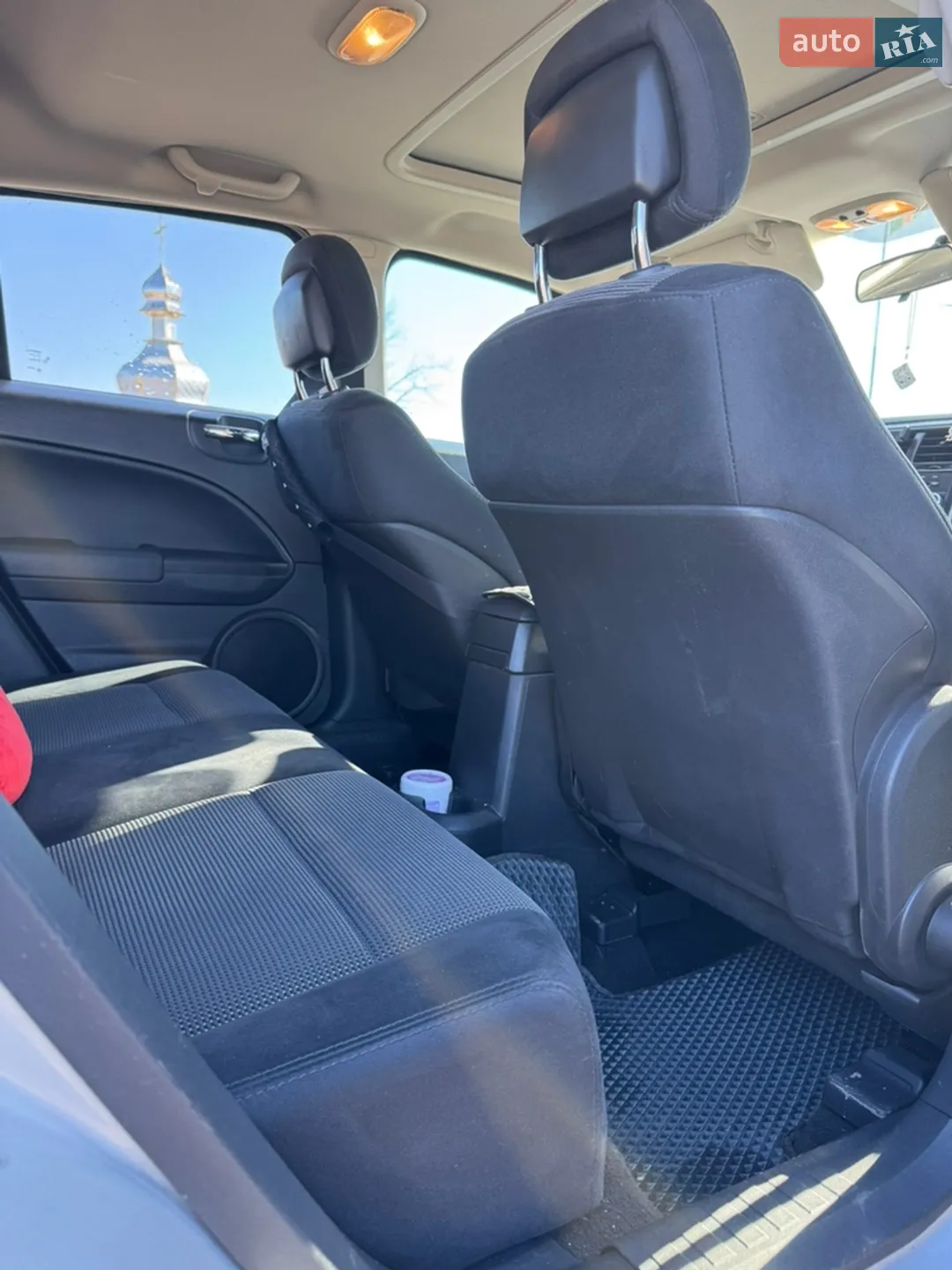 2010 Dodge Caliber - мініатюра 35