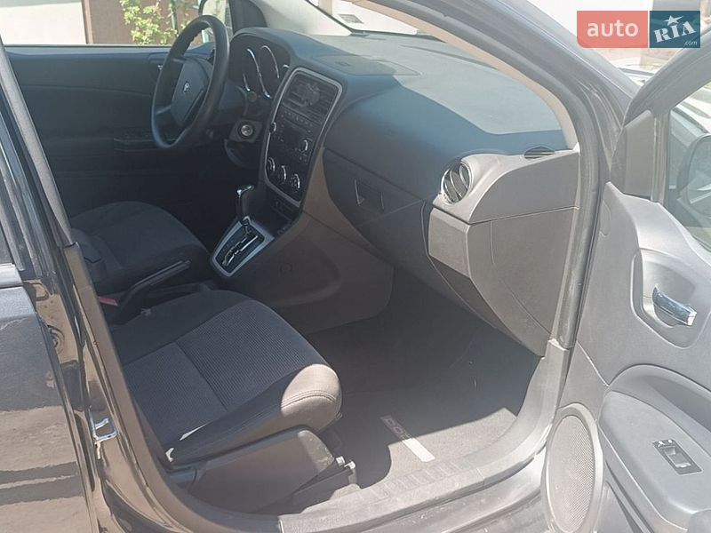Позашляховик / Кросовер Dodge Caliber 2010 в Тернополі