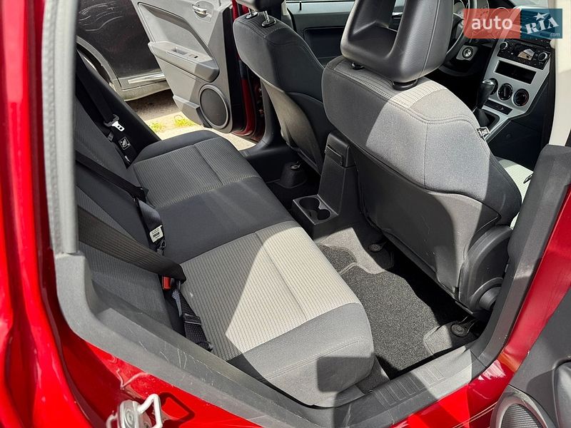 Позашляховик / Кросовер Dodge Caliber 2009 в Волочиську