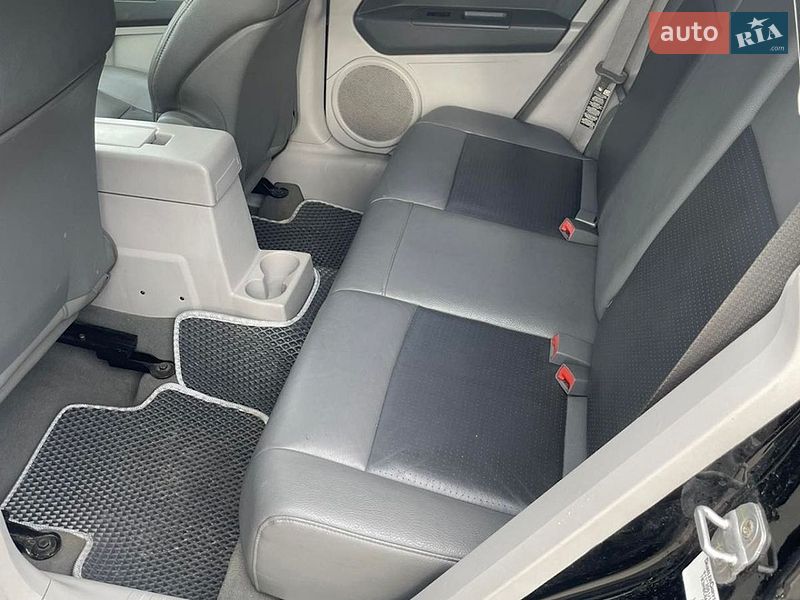 Позашляховик / Кросовер Dodge Caliber 2007 в Львові