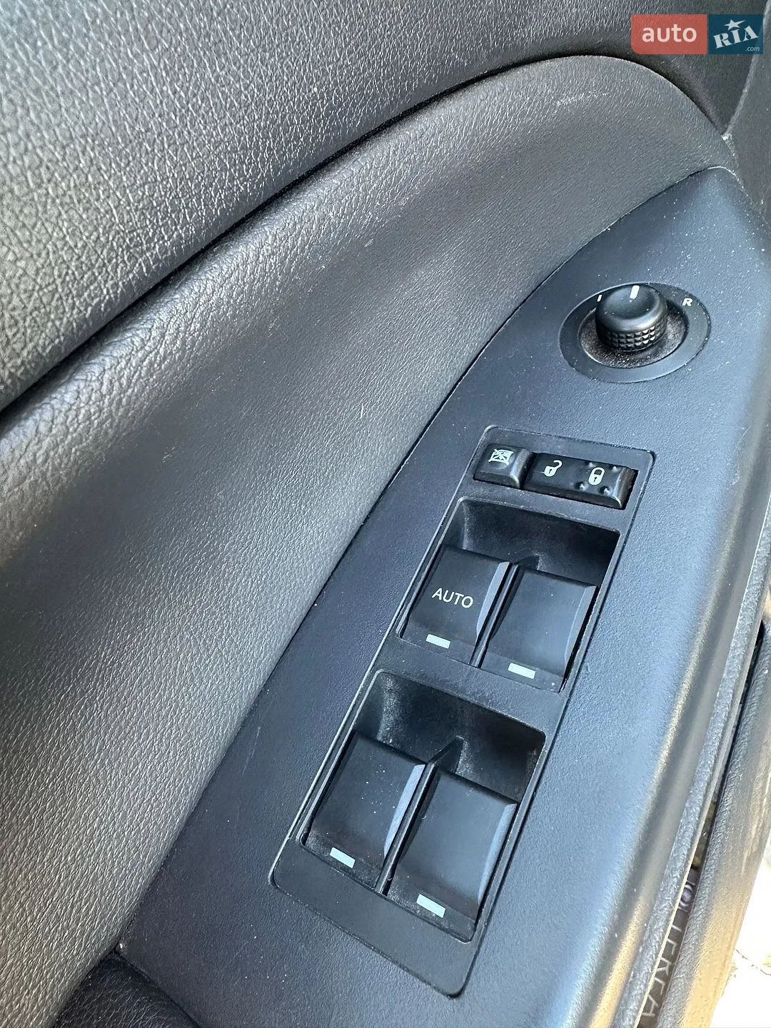 2011 Dodge Caliber - мініатюра 11
