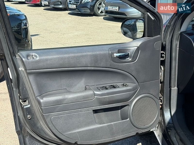 Внедорожник / Кроссовер Dodge Caliber 2010 в Киеве фото 13 Внедорожник / Кроссовер Dodge Caliber 2010 в Киеве