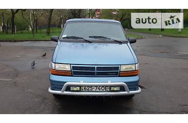 Минивэн Dodge Caravan 1994 в Одессе