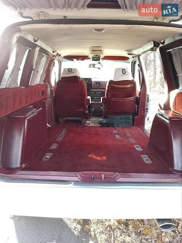Мінівен Dodge Caravan 1990 в Житомирі