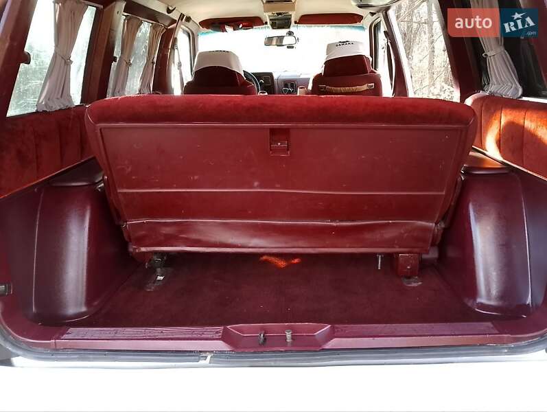 Мінівен Dodge Caravan 1990 в Житомирі