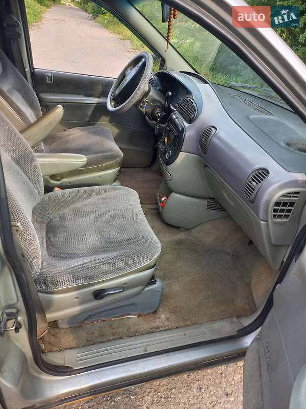 Минивэн Dodge Caravan 1996 в Дрогобыче фото 14 Минивэн Dodge Caravan 1996 в Дрогобыче