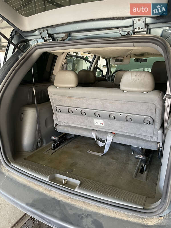 Мінівен Dodge Caravan 2003 в Броварах
