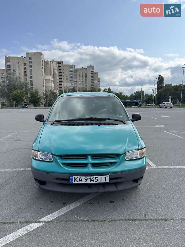 Dodge Caravan 1999