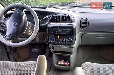 Мінівен Dodge Caravan 1996 в Дрогобичі