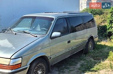 Минивэн Dodge Caravan 1992 в Николаеве Минивэн Dodge Caravan 1992 в Николаеве