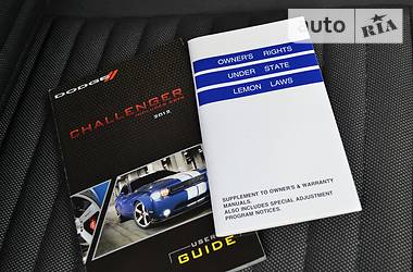Седан Dodge Challenger 2012 в Киеве