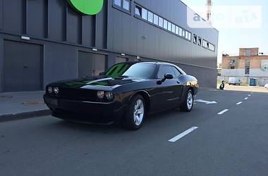 Купе Dodge Challenger 2012 в Киеве