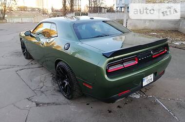 Купе Dodge Challenger 2017 в Киеве