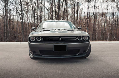 Купе Dodge Challenger 2015 в Харькове