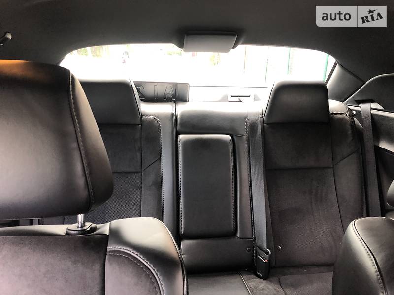 Купе Dodge Challenger 2017 в Києві