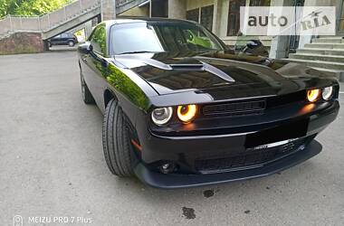Купе Dodge Challenger 2015 в Івано-Франківську