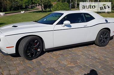 Купе Dodge Challenger 2014 в Житомире