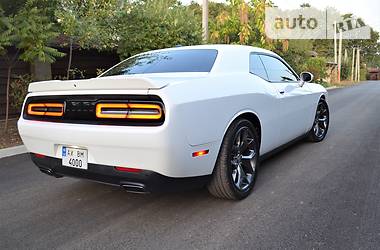 Купе Dodge Challenger 2016 в Харкові