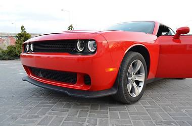 Купе Dodge Challenger 2016 в 