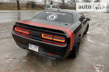 Купе Dodge Challenger 2016 в 