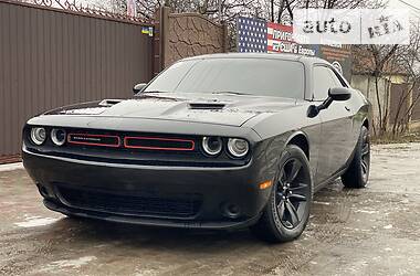 Купе Dodge Challenger 2016 в 