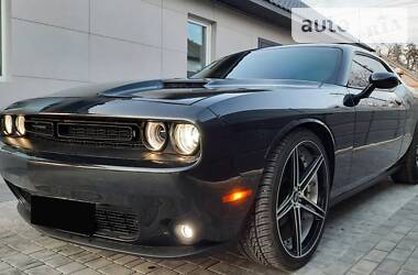 Купе Dodge Challenger 2015 в Бердянске