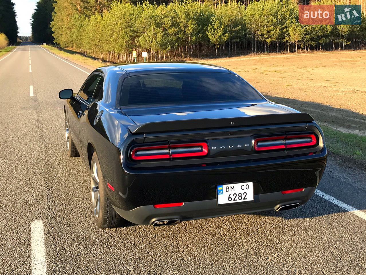 2017 Dodge Challenger - мініатюра 5