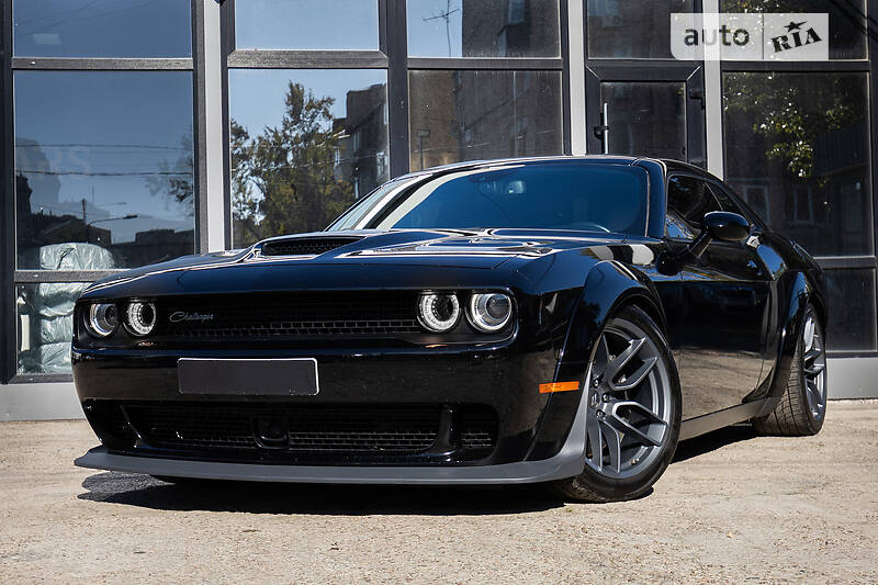 Купе Dodge Challenger 2018 в Киеве фото 104 Купе Dodge Challenger 2018 в Киеве