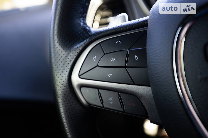 Купе Dodge Challenger 2018 в Киеве фото 71 Купе Dodge Challenger 2018 в Киеве