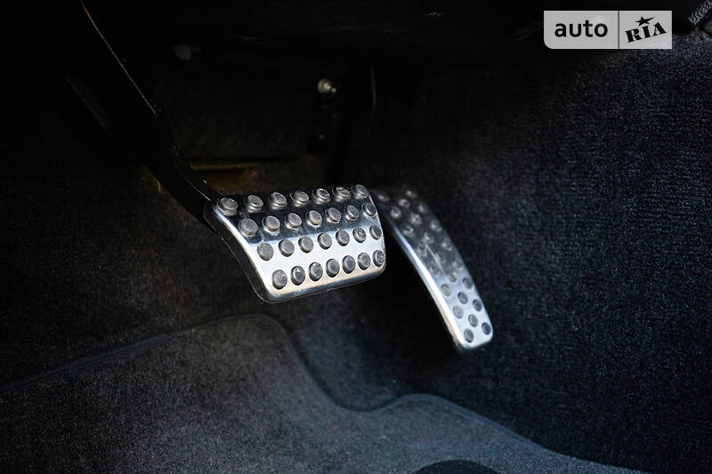 Купе Dodge Challenger 2018 в Киеве фото 96 Купе Dodge Challenger 2018 в Киеве