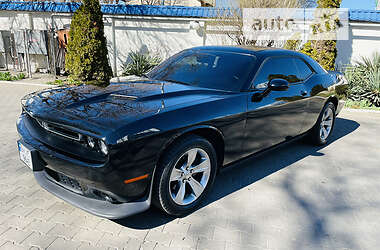 Купе Dodge Challenger 2016 в 