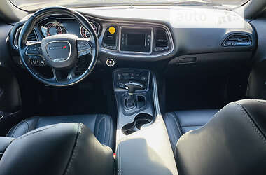 Купе Dodge Challenger 2016 в 
