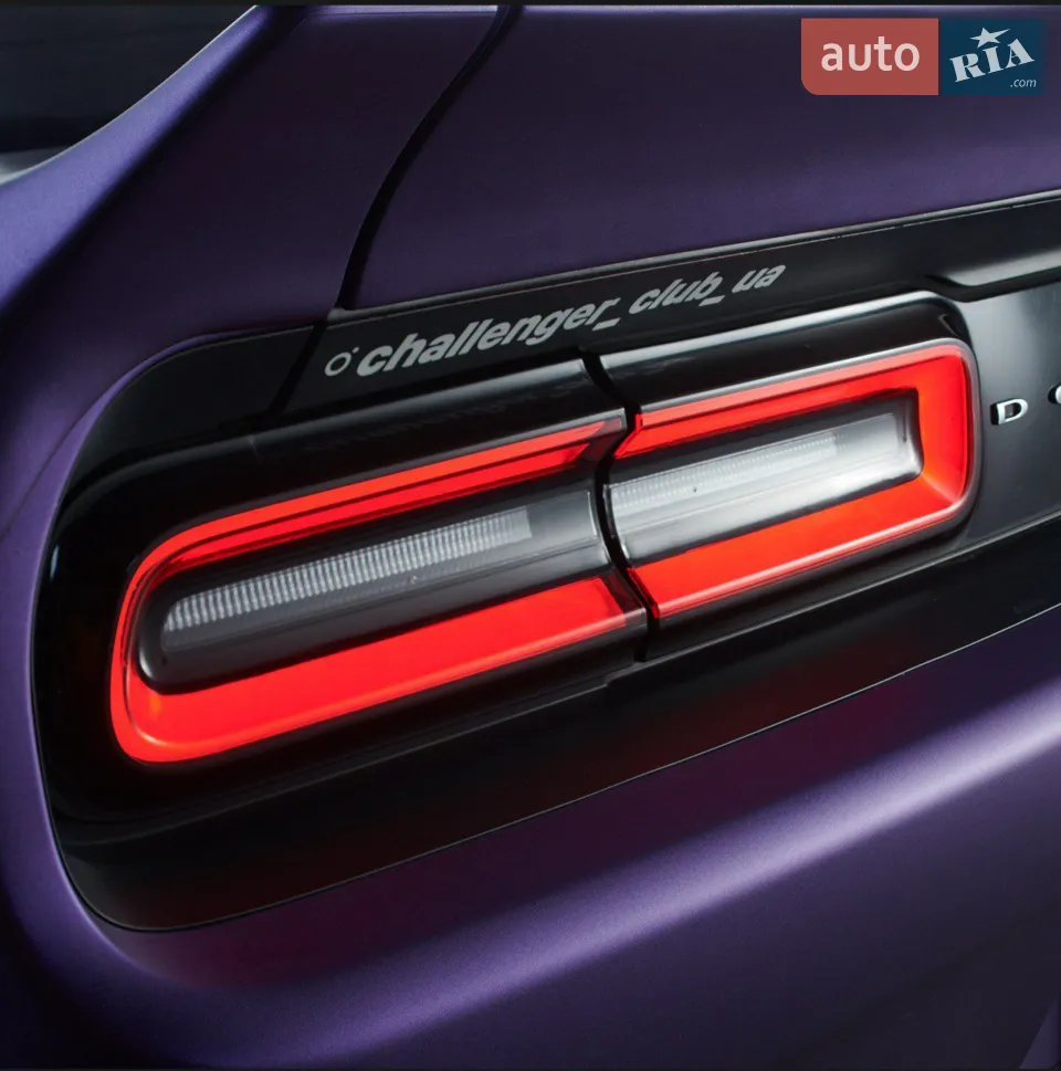 2017 Dodge Challenger - мініатюра 18