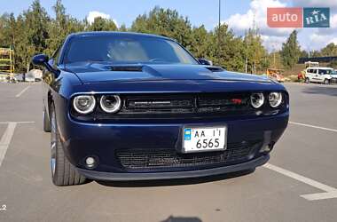 Купе Dodge Challenger 2014 в Киеве