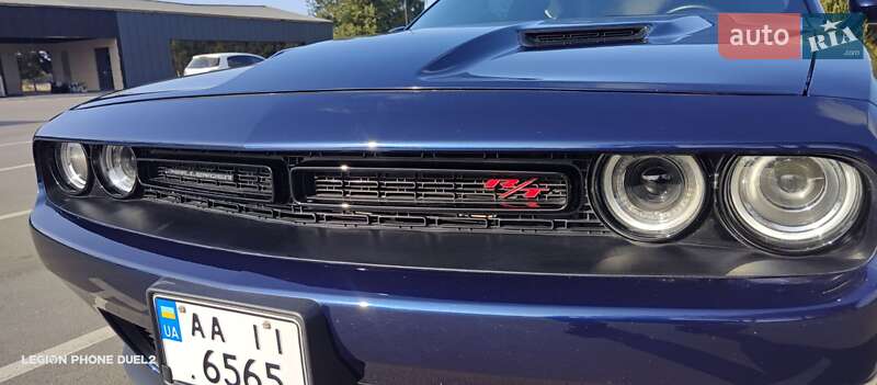 Купе Dodge Challenger 2014 в Киеве