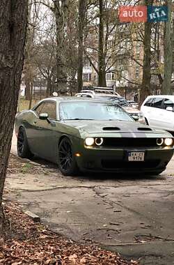 Купе Dodge Challenger 2017 в Києві