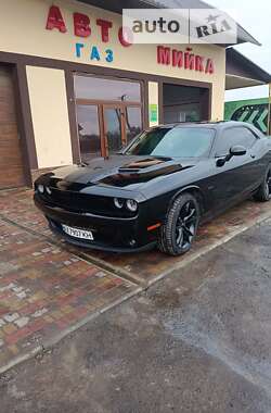 Купе Dodge Challenger 2017 в Харкові