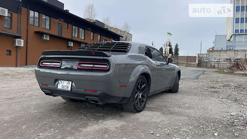 Купе Dodge Challenger 2018 в Івано-Франківську