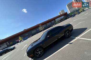Купе Dodge Challenger 2015 в Киеве