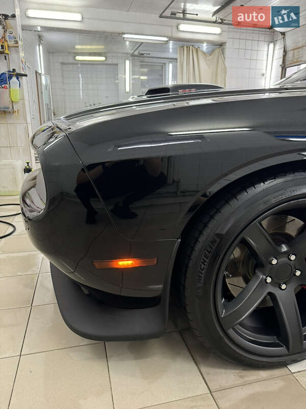 Купе Dodge Challenger 2020 в Киеве