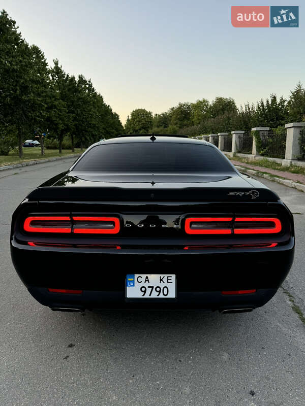 Купе Dodge Challenger 2020 в Киеве