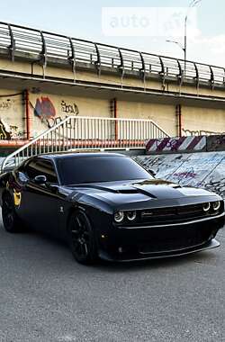 Купе Dodge Challenger 2015 в Києві