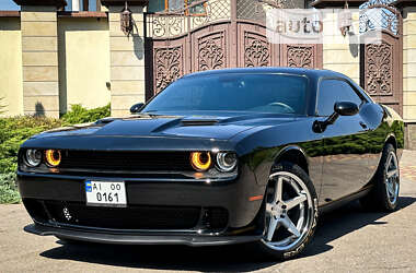 Купе Dodge Challenger 2016 в Дніпрі