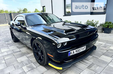 Купе Dodge Challenger 2020 в Києві