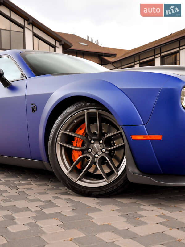 Купе Dodge Challenger 2019 в Киеве