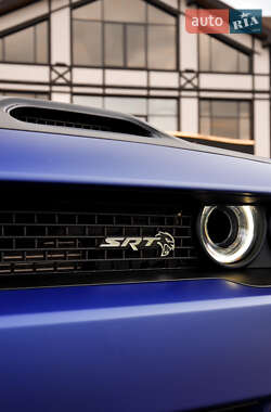 Купе Dodge Challenger 2019 в 