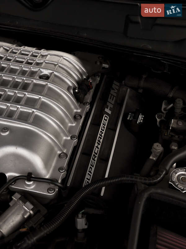 Купе Dodge Challenger 2019 в Киеве