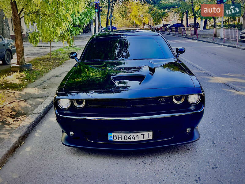 Купе Dodge Challenger 2019 в Одессе