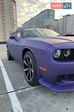 Купе Dodge Challenger 2017 в Киеве