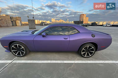 Купе Dodge Challenger 2017 в Киеве